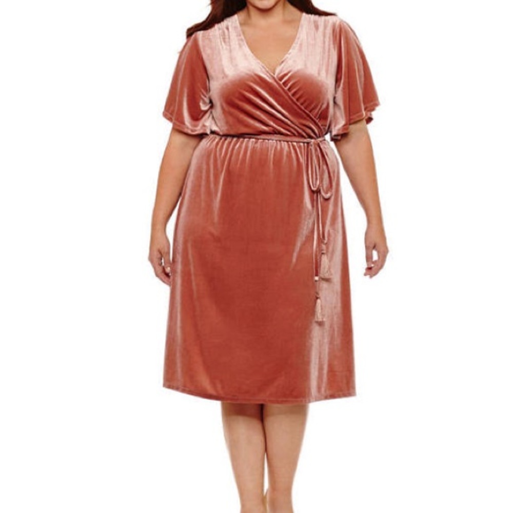 Boutique+ pink velvet wrap dress
